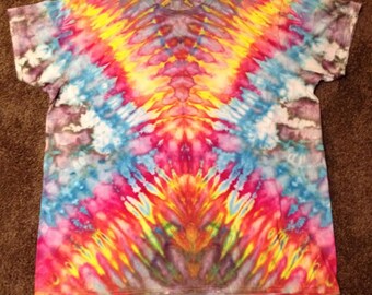 tie dye hand painted canvas