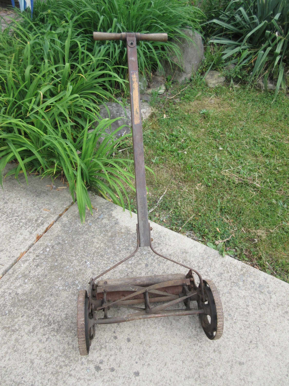 American Mower Co. push ball bearing mower with wooden handle
