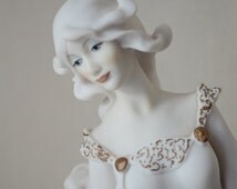 Giuseppe Armani Sculpture: Dame mit Barsoi (Wolfshund)
