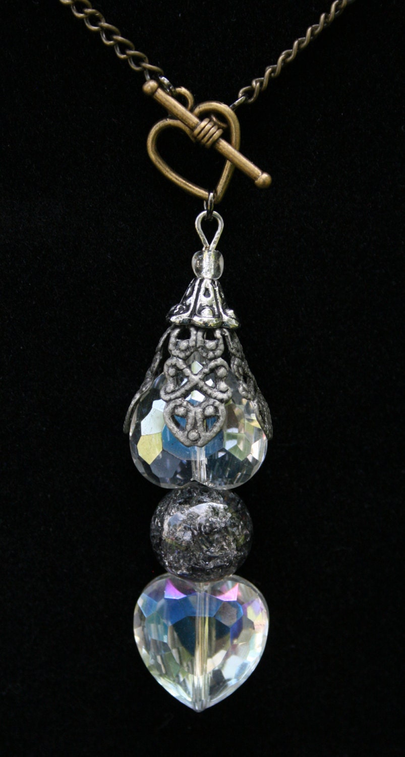 Divination Pendulum Necklace Faceted Hearts & Crackled Glass
