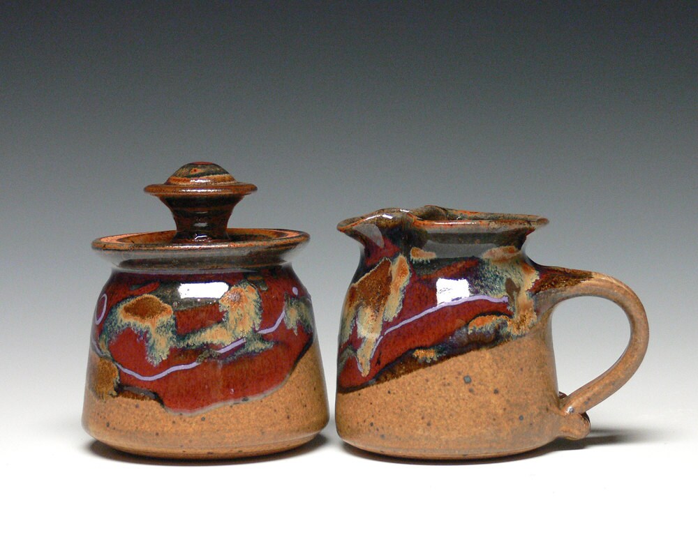 Pottery Sugar and Creamer Set