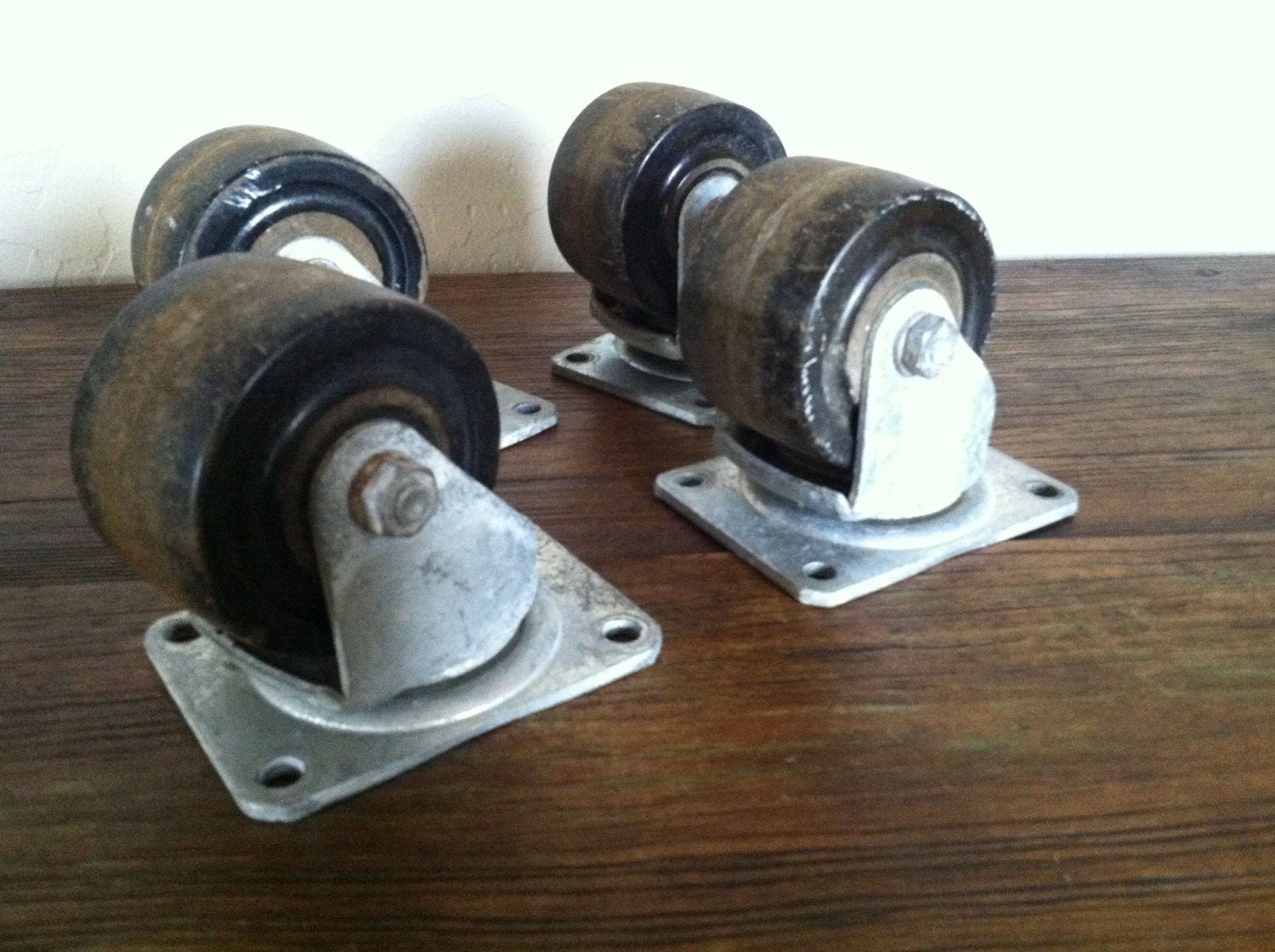 Set of 4 Industrial Casters, 3″ Diameter Wheels, Large Casters Haute