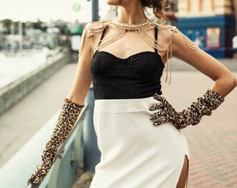 Jessica Rabbit Cream & Black Lace Bustier Bodice with Thigh-Slit Dress