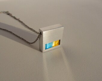 Geometric Metal Necklace – Geometric Jewelry – Minimalist Jewelry – Modern Contemporary Jewelry Design