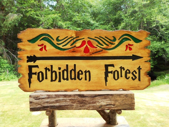 harry-potter-movie-or-book-sign-forbidden-forest-hand-routed
