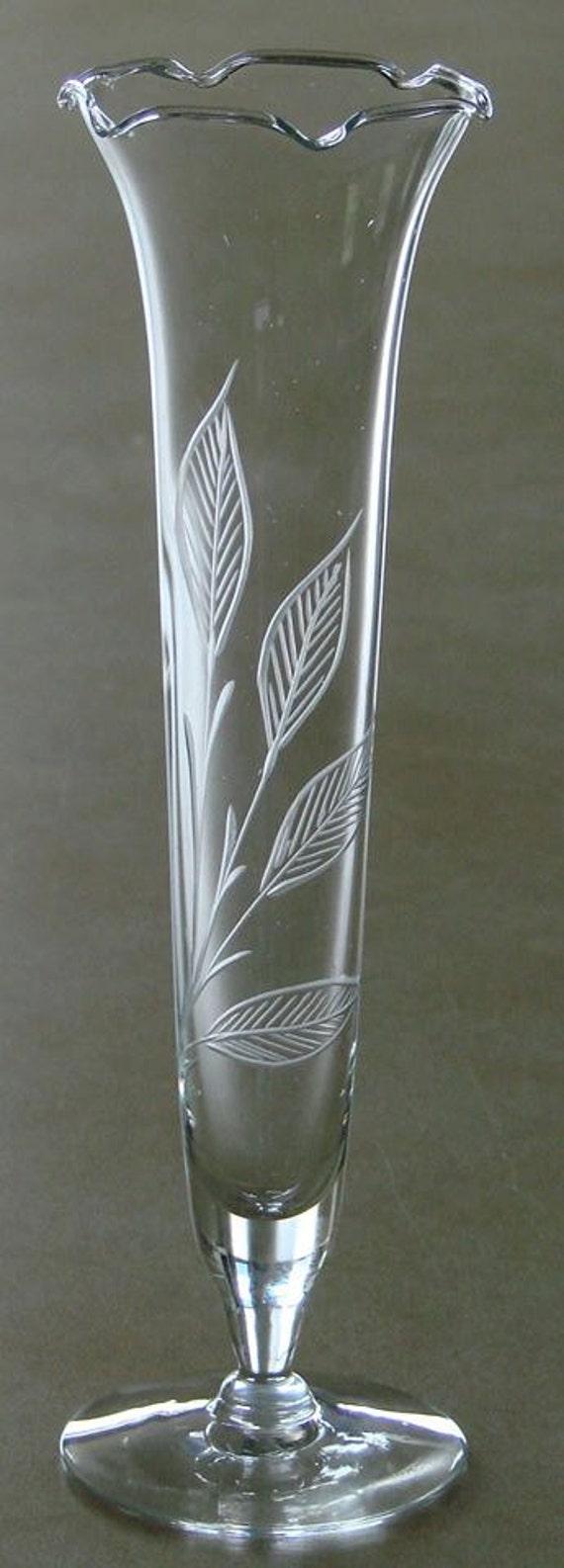 Vase Hand engraved Glass vaseclear glass vase Engraved