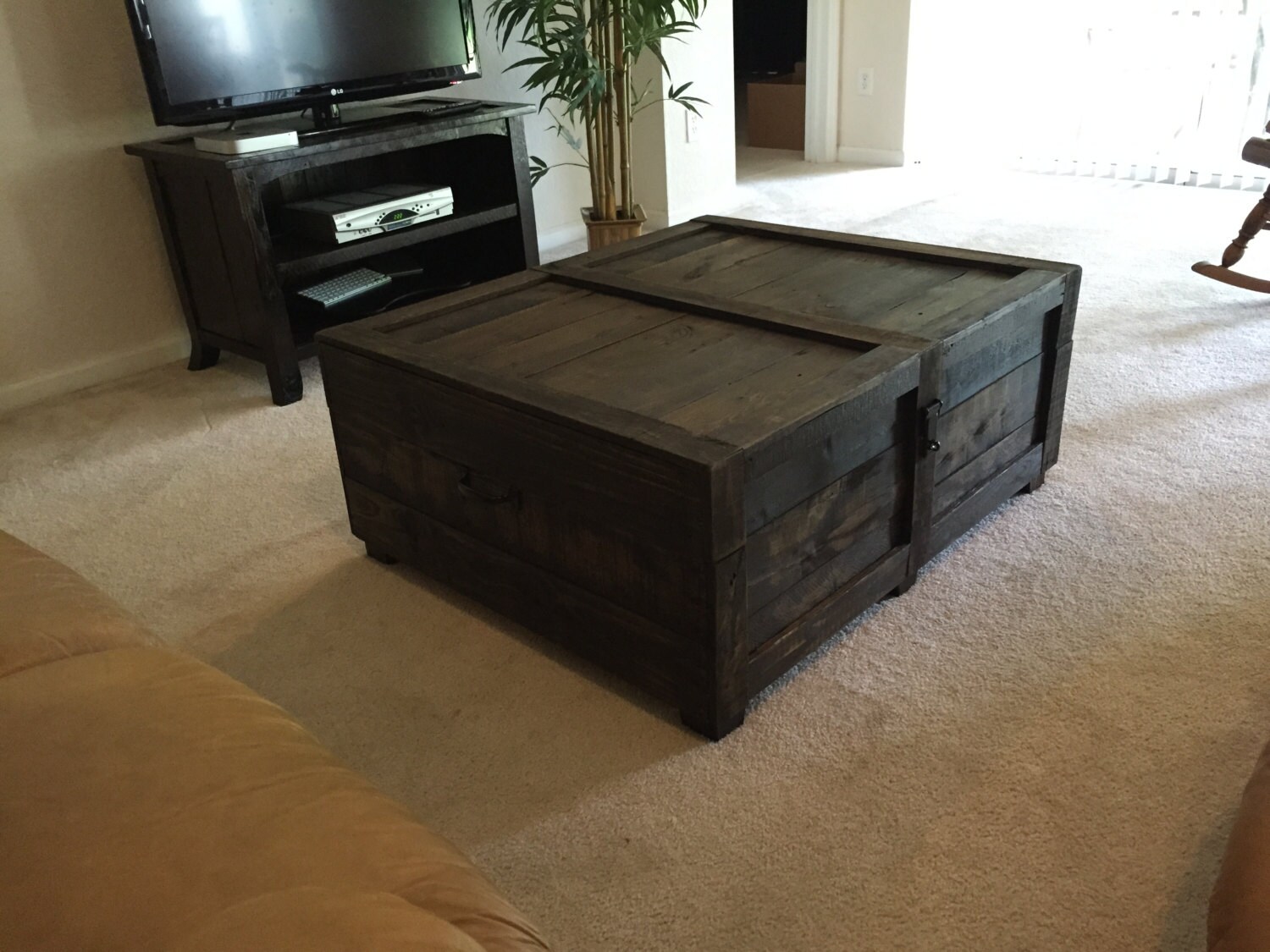 Large Coffee Table Trunk