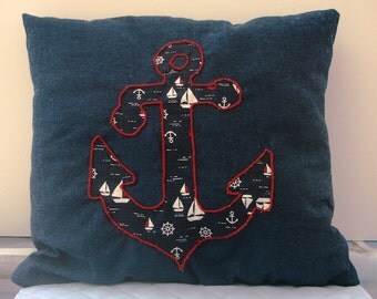 Decorative anchor appliqué cushion