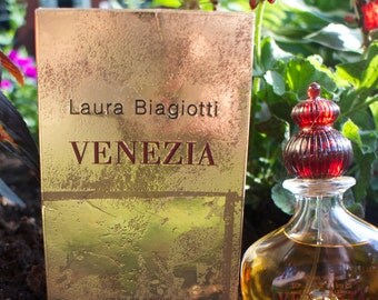 Venezia by Laura Biagiotti Edp 75ml-2.5fl.oz., New Bottle--Natural Spray
