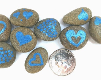 Metallic-Blue Heart Pebbles
