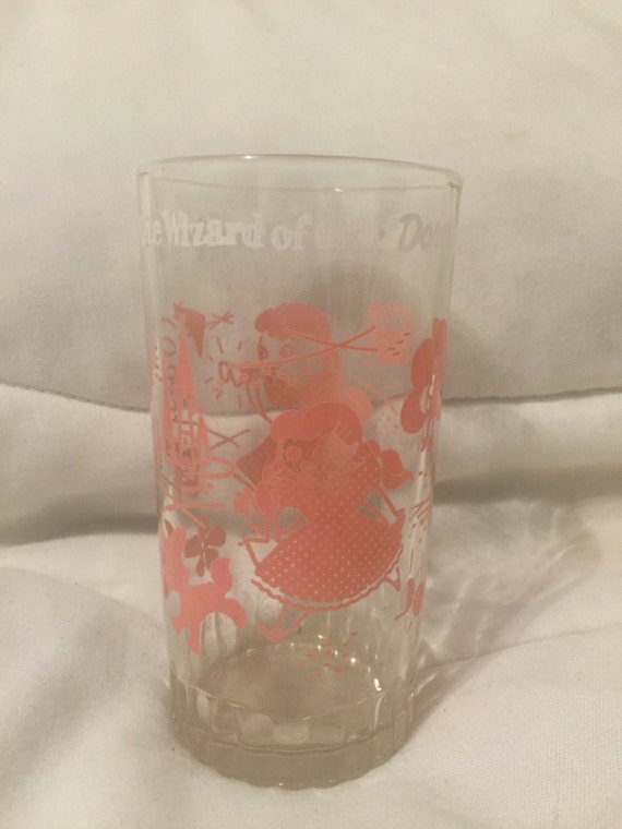 Vintage wizard of oz swift peanut butter drinking glass pink