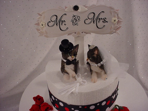 Cat Pet Animals Wedding Cake Toppers Fun Mr Loves Mrs Bride