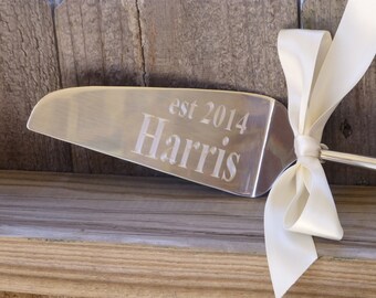 Personalized Engraved Wedding Cake Server
