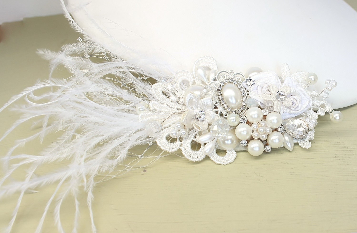 Bridal hairpiece Off White Bridal Comb Wedding