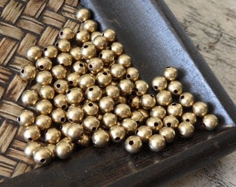6mm raw brass beads - 50g (approx. 175 pcs.) quality Indian brass beads with 1.5-2mm hole, Indian brass beads, round brass beads, 6mm beads