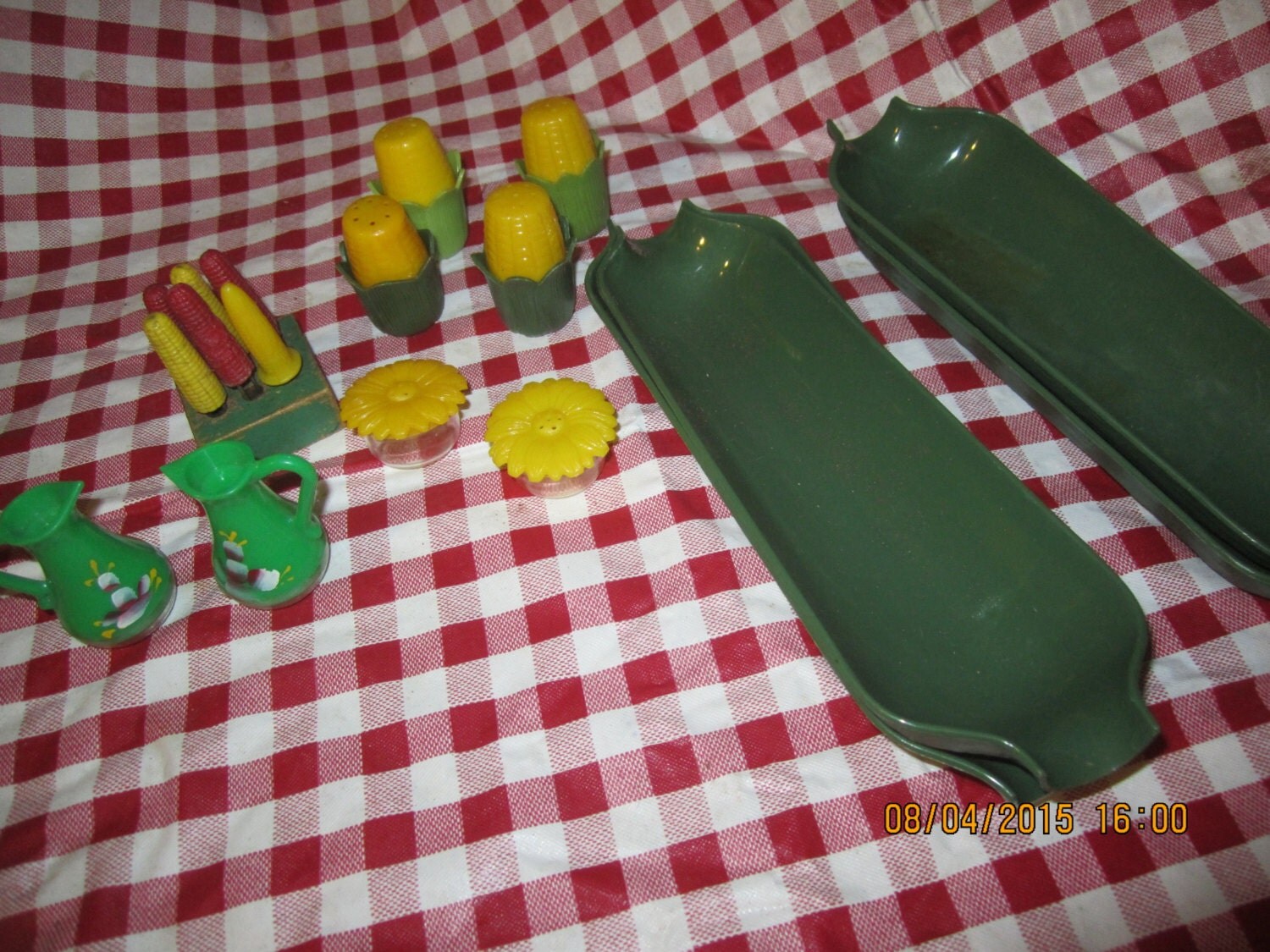 Vintage Sweet Corn Holders Salt and Pepper Shakers and Corn Picks So