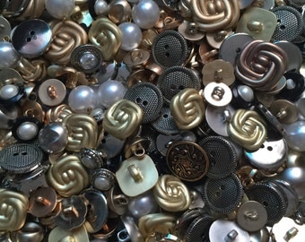 Bulk 50 mix buttons/ gold and black /silver / simulated pearls / copper mix buttons