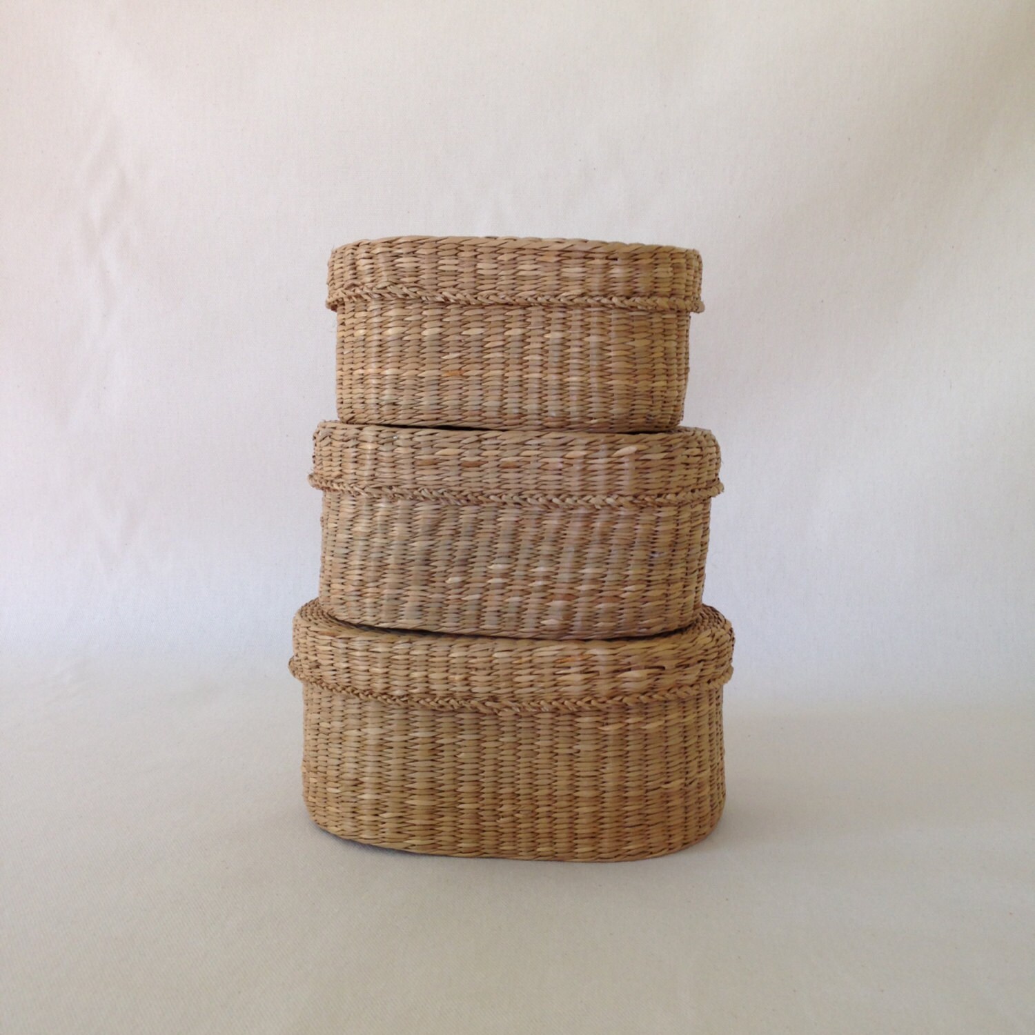 Vintage Oval Nesting Baskets Set of Three with Lids