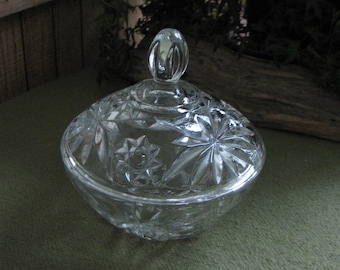 Vintage Glass Candy Dish Anchor Hocking Fans and Flowers Lidded Trinket Dishes Mid Century Modern Kitchens or Home Decor Housewarming Gifts