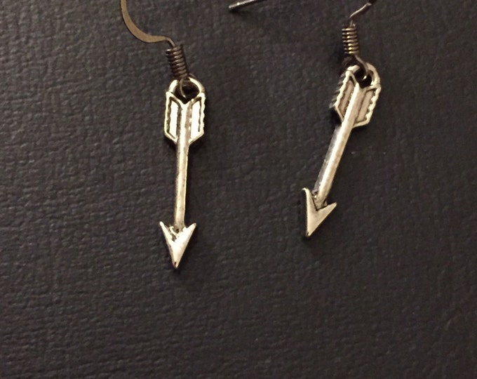 Arrow earrings (small silver)