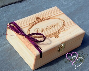 Medium Personalized Box - Engraved Wooden Keepsake Box - Bridesmaid Gift - Groomsman Gift Box - Personalized Engraved Gift Box - Engraved
