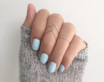 Knuckle Ring set, midi ring set of 3, v rings, gypsy, adjustable ring pack of 3, stacking rings,ring set,shiny ring pack,hammered chevron