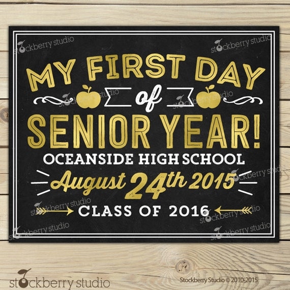 i-m-a-senior-first-day-of-senior-year-sign-printable-etsy