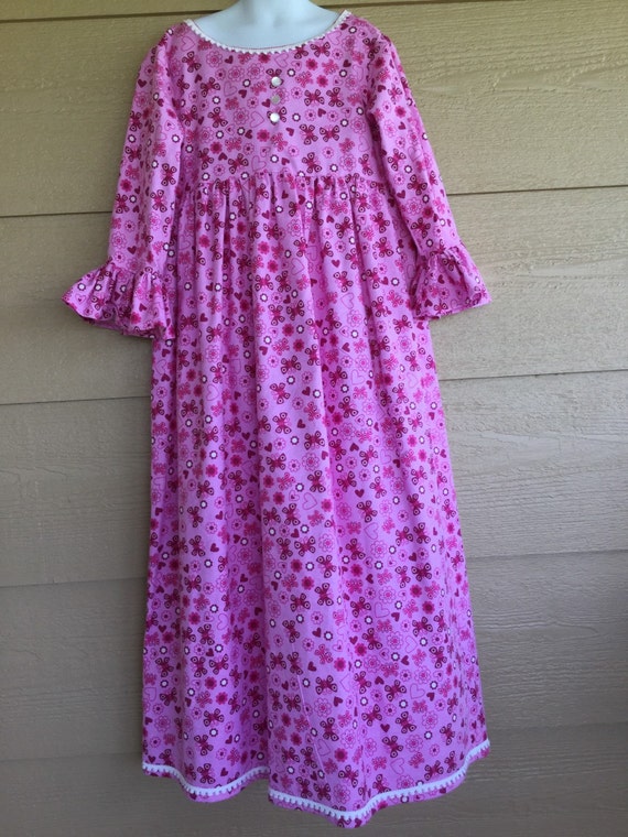 Size 12 Girls flannel nightgown. Pink with by PrydeOfTexas