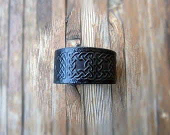 Mens Leather Cuff Bracelet-Celtic Cuff-Men's Cuff-Medieval Cuff-Irish Leather-Celtic Knot-Tooled Leather-Black-Him-Custom Made in 7 Colors