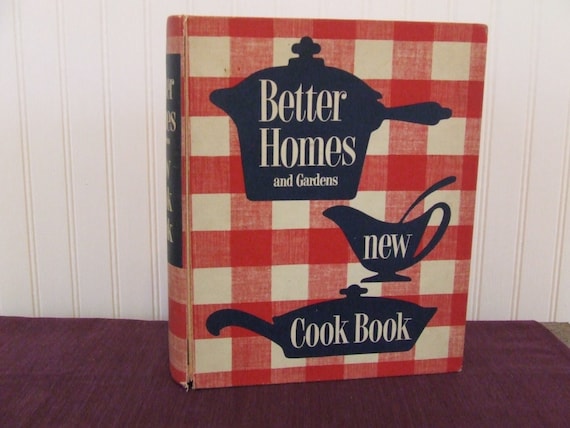 VINTAGE 1953 BETTER HOMES AND GARDENS NEW COOKBOOK 1ST EDITION HARDCOVER VINTAGE 1953 BETTER HOMES AND GARDENS NEW COOKBOOK 1ST EDITION HARDCOVER