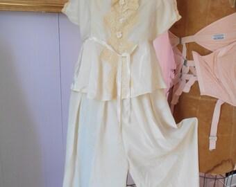 Beautiful 1930's Ivory/Off-white Silk Pajamas/Lingerie part of Wedding Trousseau