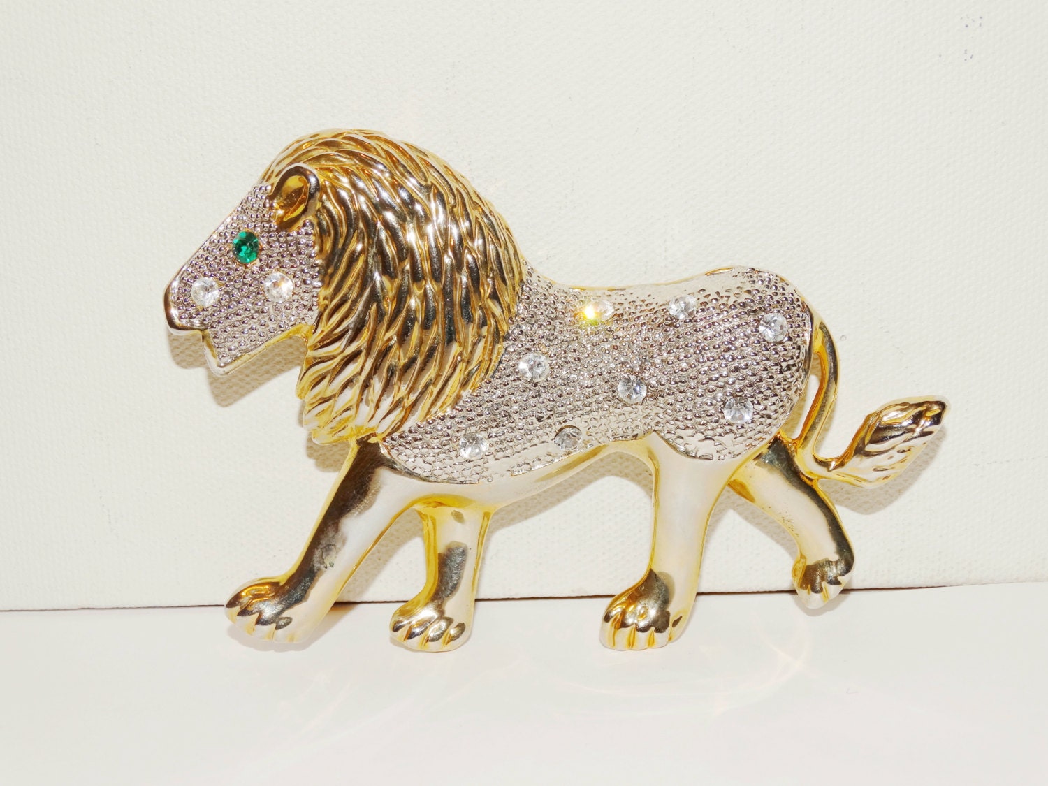 Vintage Custom LION Brooch with Rhinestones by TreasureHuntingSpot