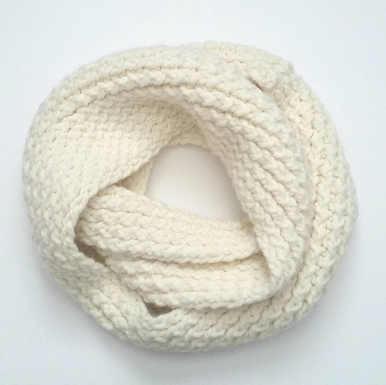 Infinity Scarf Knitted Scarf in Cream by SimplyKnittingDesign