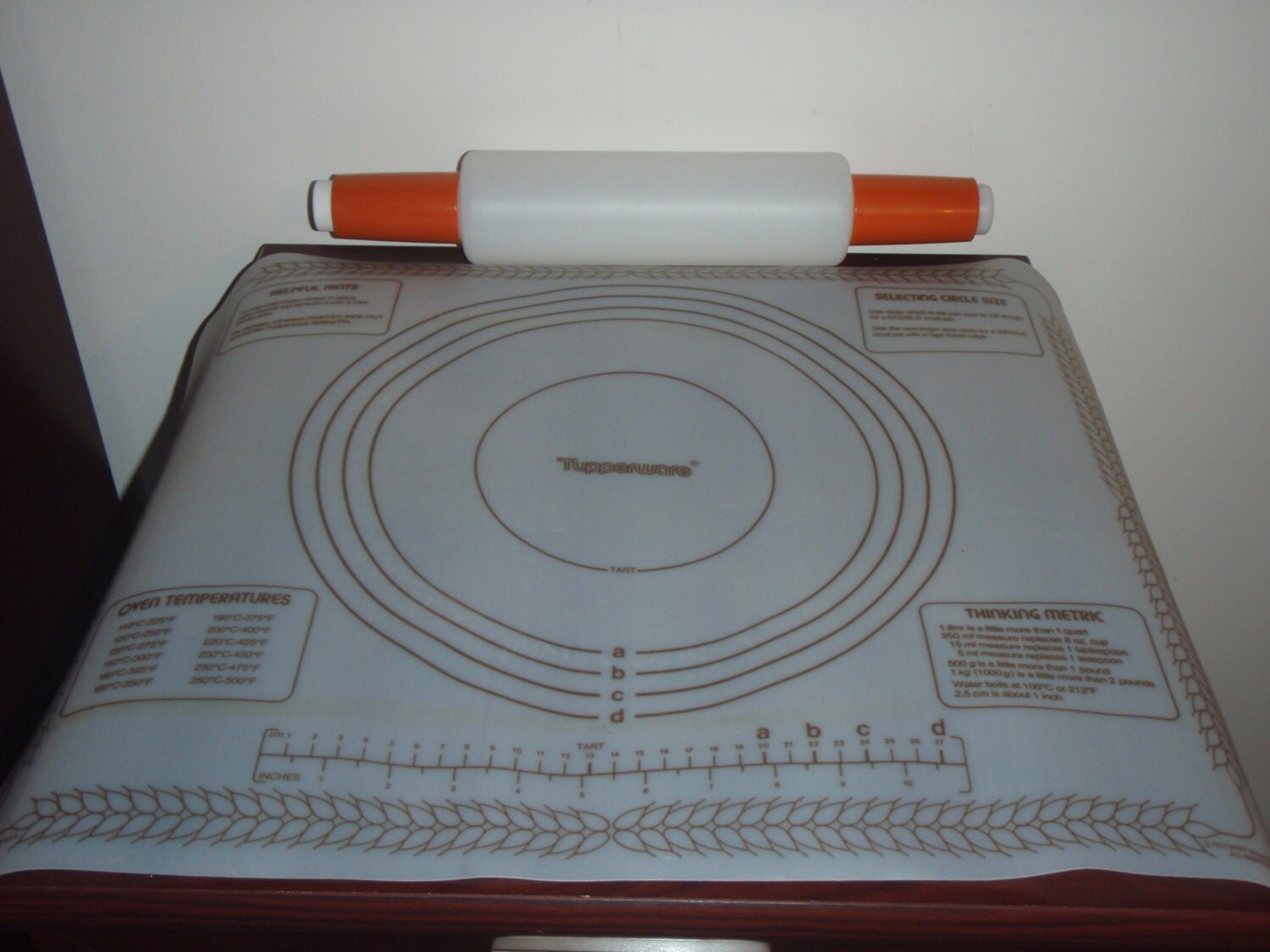 Vintage Tupperware Rolling Pin and Mat
