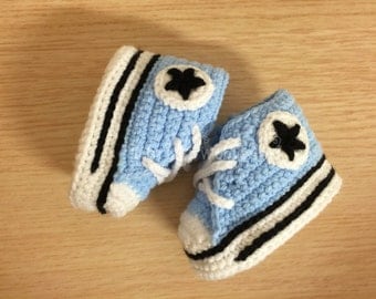 Crochet baby shoes, Baby booties, Handmade baby shoes,baby converse,shoes for babys,baby boy shoes,baby girl shoes, Scarpine, Uncinetto
