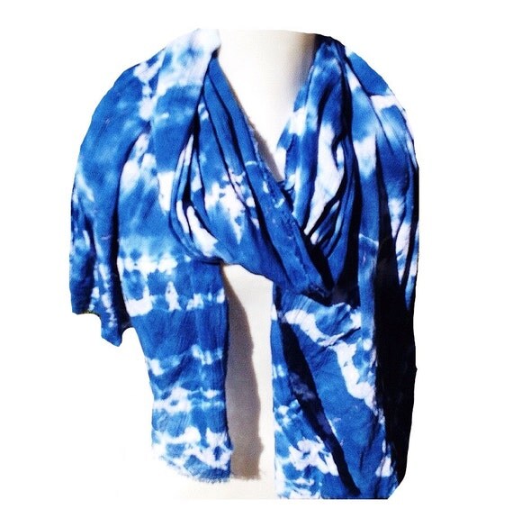 Tie Dye Scarf or Mens scarf Navy Blue & white by Phatcatpatch