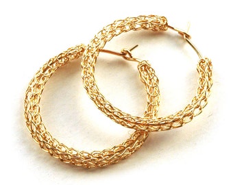 Wire crochet Earrings Gold hoop earring - Small hoop earings - Medium gold earring - crochet hoop earring - boho earring