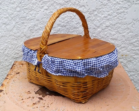 Wooden Picnic Basket with Double-Hinged Woven Wood Lid Blue