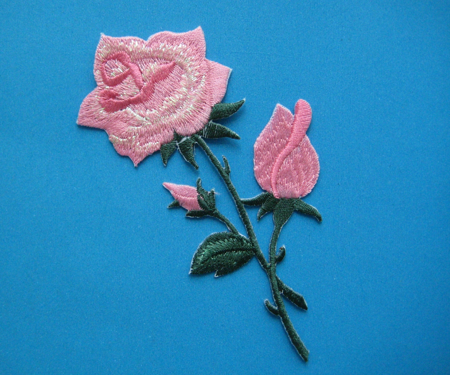 IronOn embroidered Patch Pink Roses 4.5 inch
