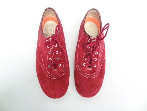 Vintage Red Suede Bowling Shoes womens size 9