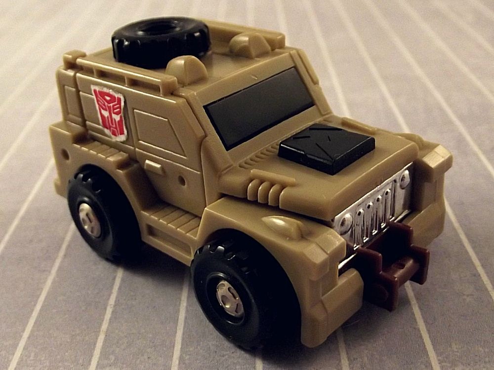 jeep transformer toy