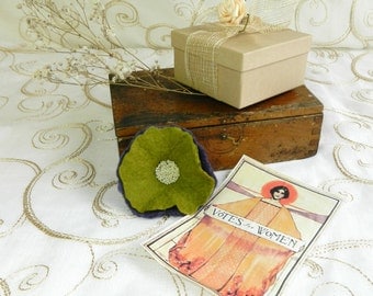 Suffragette Poppy Pin Brooch with Green Purple White Handmade Felt Votes for Women