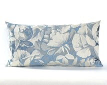 Popular items for blue cream pillow on Etsy