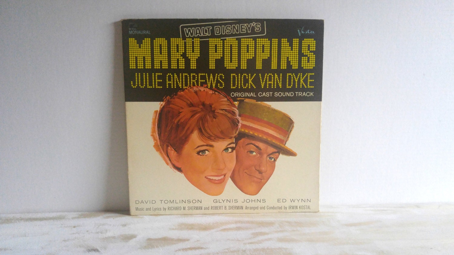 Vintage Mary Poppins Walt Disney Vinyl LP Record. 1964. Julie