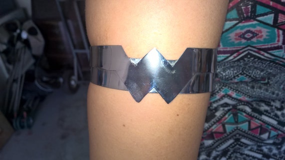 New 52 Wonder Woman Arm Band Arm Cuff Style 2 W