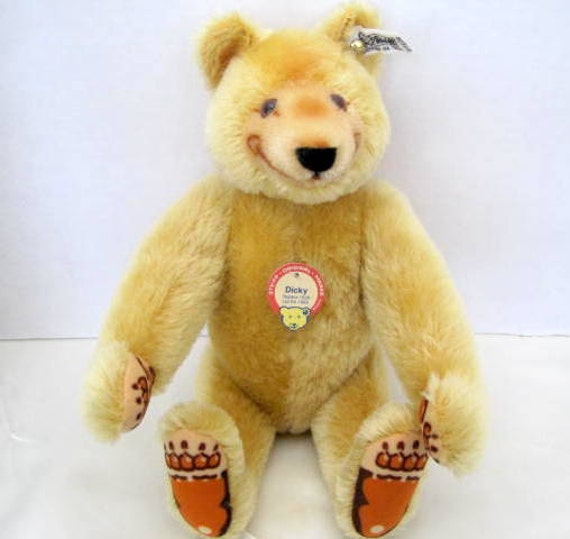 signed steiff bear