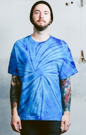 Vintage TIE DYE Men's T-Shirt . 90s Hip Hop Clothing Blue Colourful Tee Blue Shibori Batik Print Shirt Boyfriend Gift . size Extra Large Xl