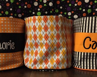 Personalized Halloween Buckets