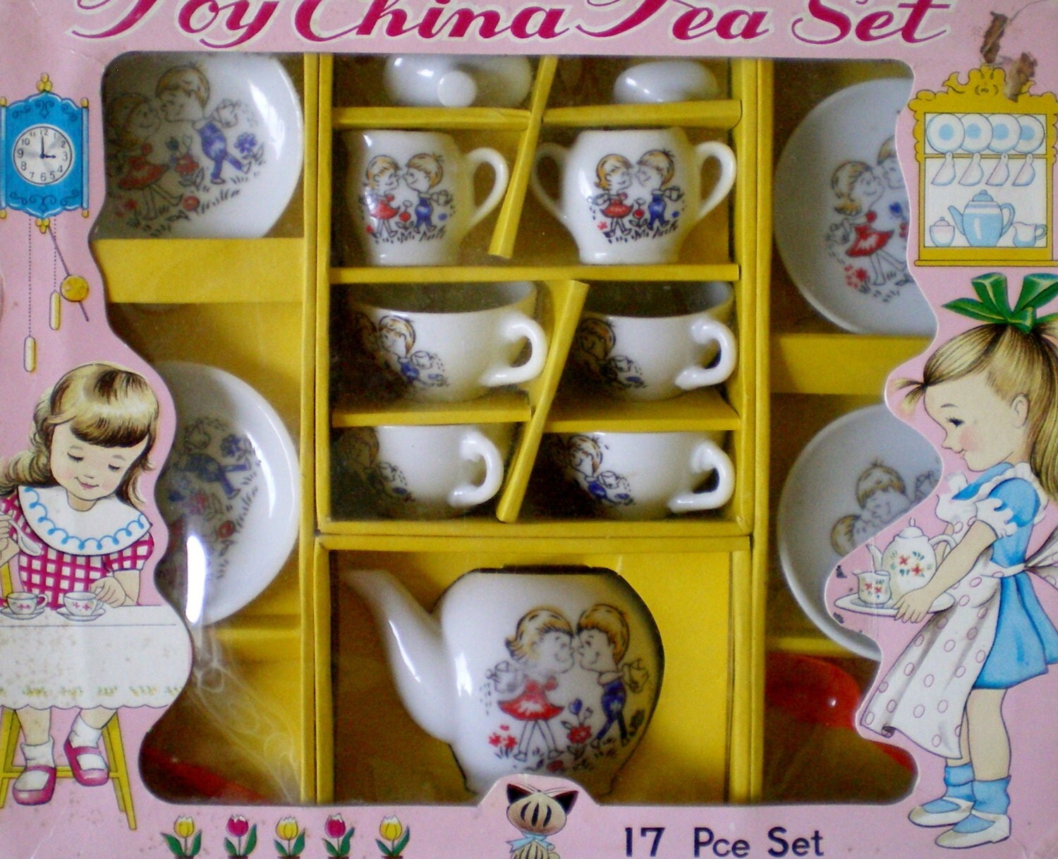 Vintage Childs 15 Piece Toy China Tea Set in Original Box