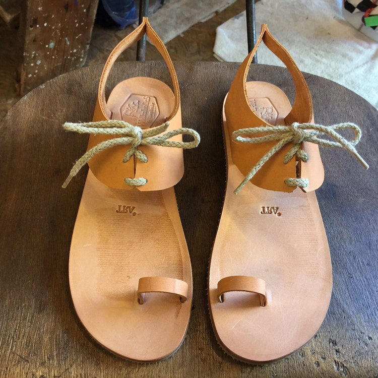 womens tan leather sandals